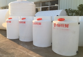 2000L一體成型塑料儲罐